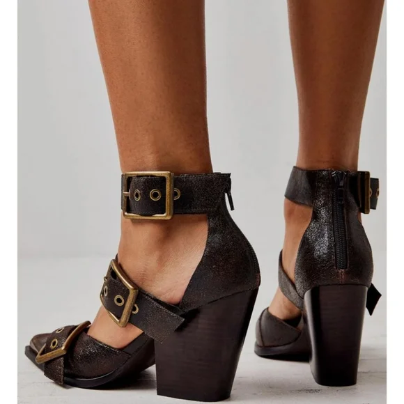 Free People JEFFREY CAMPBELL Hendrix Heels Brown Crackle Leather Size 8 - Picture 2 of 6